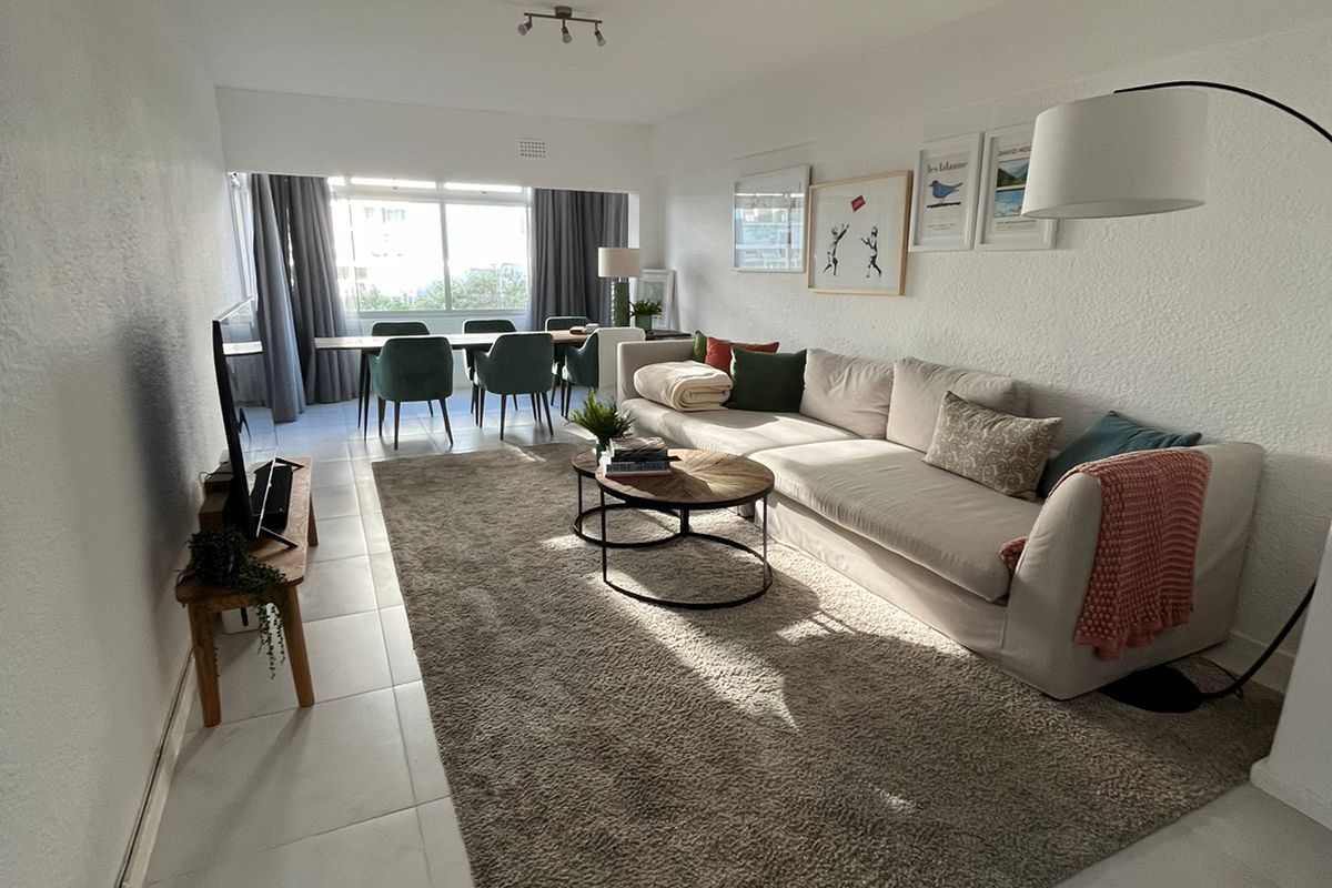 One bedroom apartment in Mouille Point