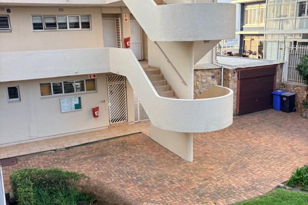 One bedroom apartment in Mouille Point
