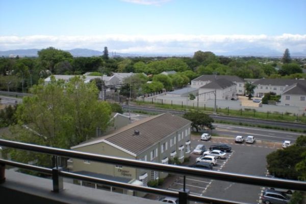 Partially Furnished Two Bedroom Apartment in The Claremont