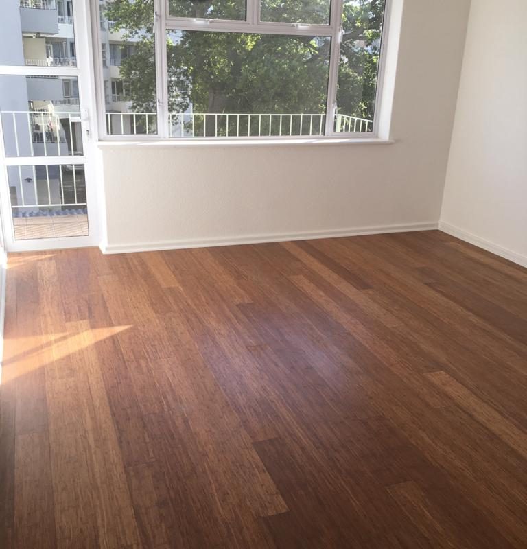 One and a half bedroom apartment in Upper Wynberg